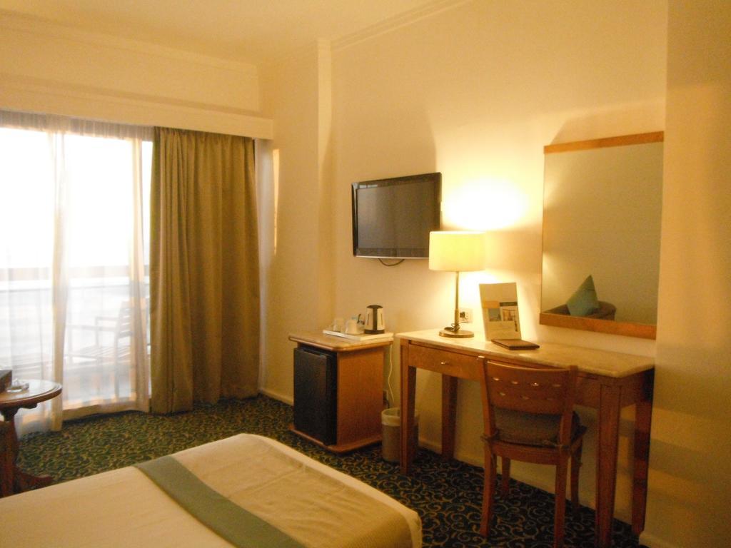 Plaza Hotel Alessandria Esterno foto